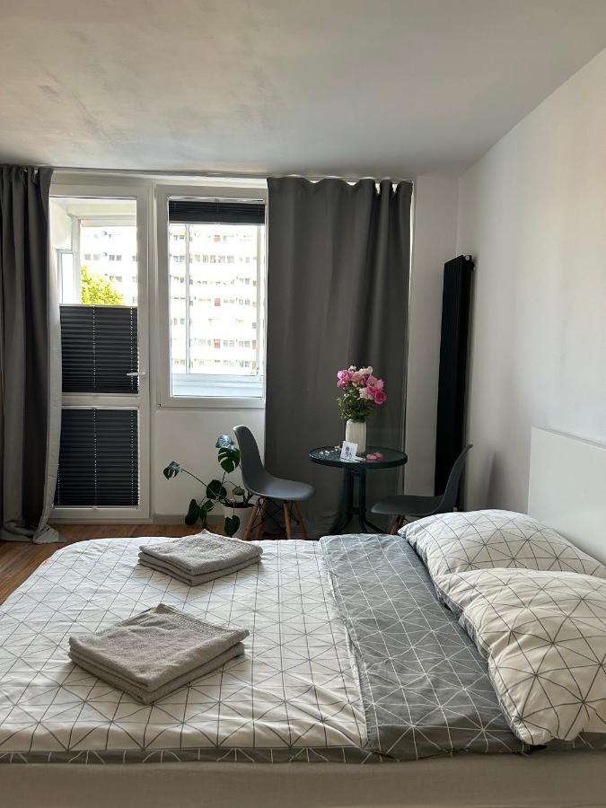 Mieszkanie Przymorze Kolobrzeska Apartment Gdansk Luaran gambar